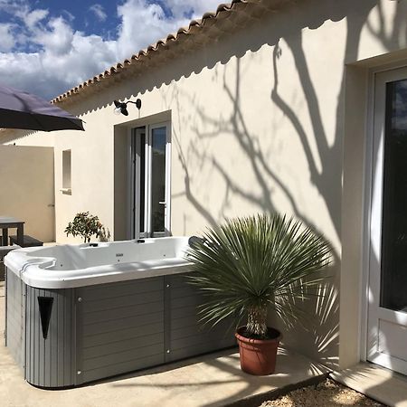Les Mazets Et Spa D'Uzes Arpaillargues-et-Aureillac 외부 사진