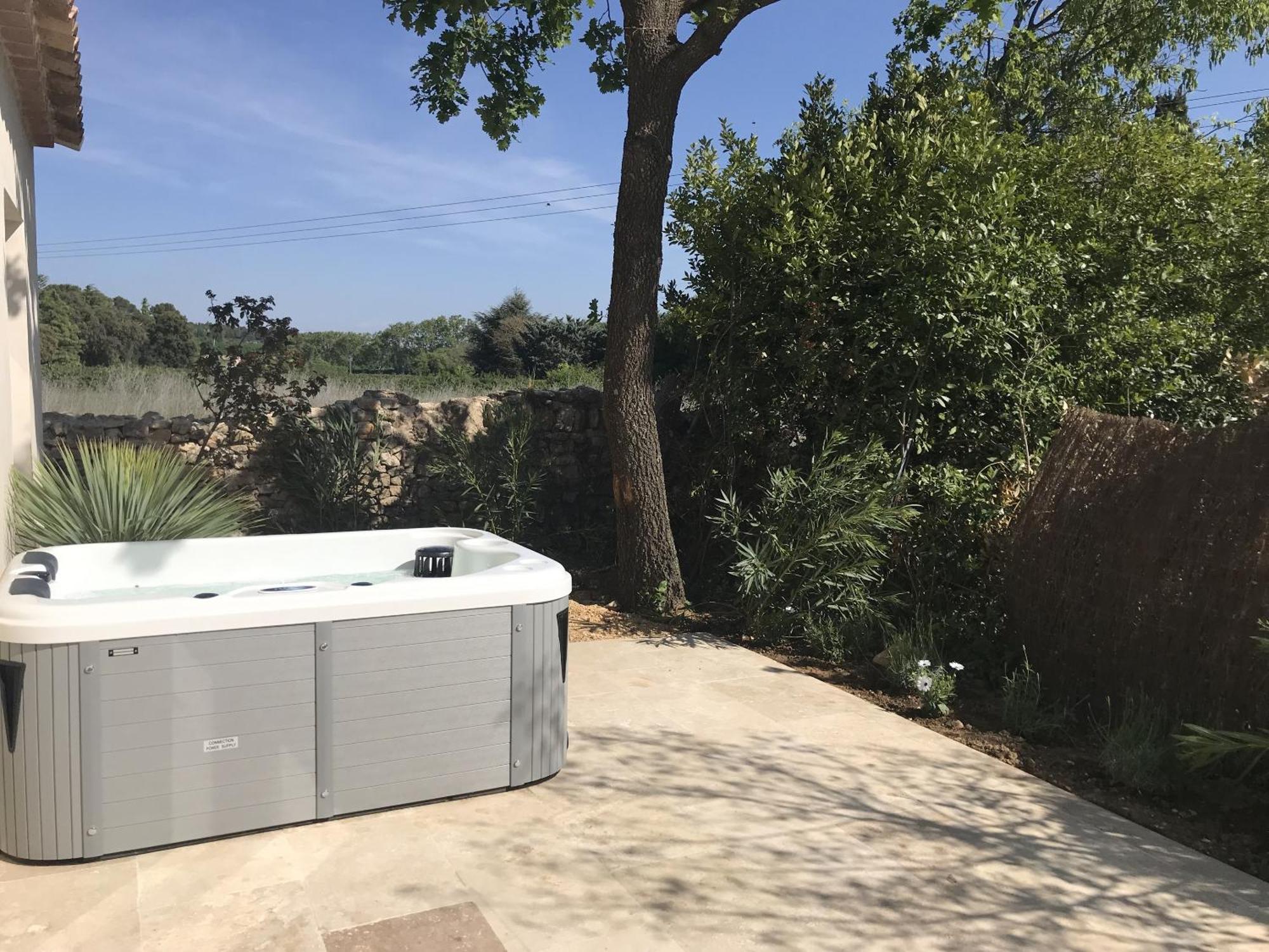 Les Mazets Et Spa D'Uzes Arpaillargues-et-Aureillac 외부 사진