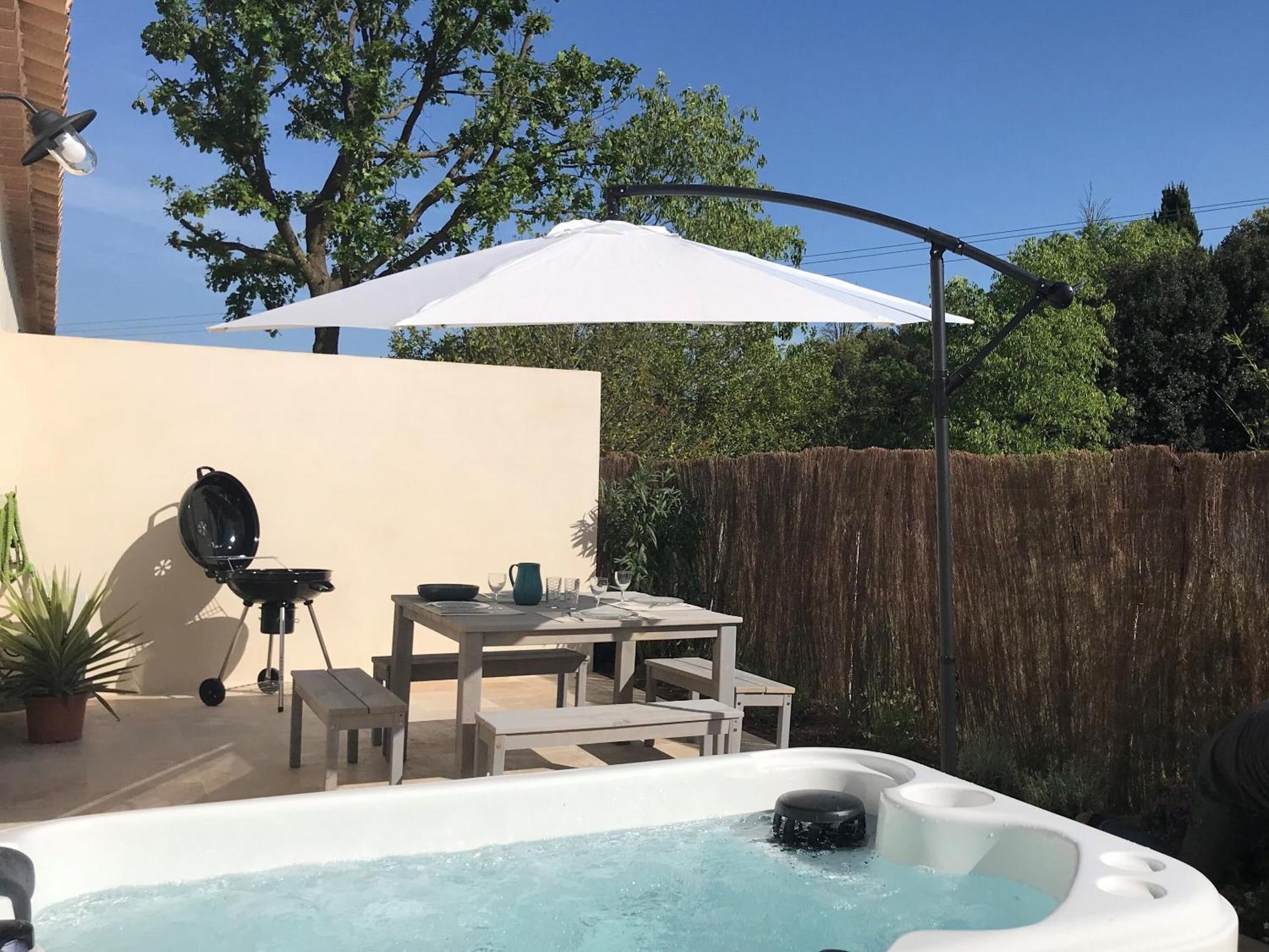 Les Mazets Et Spa D'Uzes Arpaillargues-et-Aureillac 외부 사진