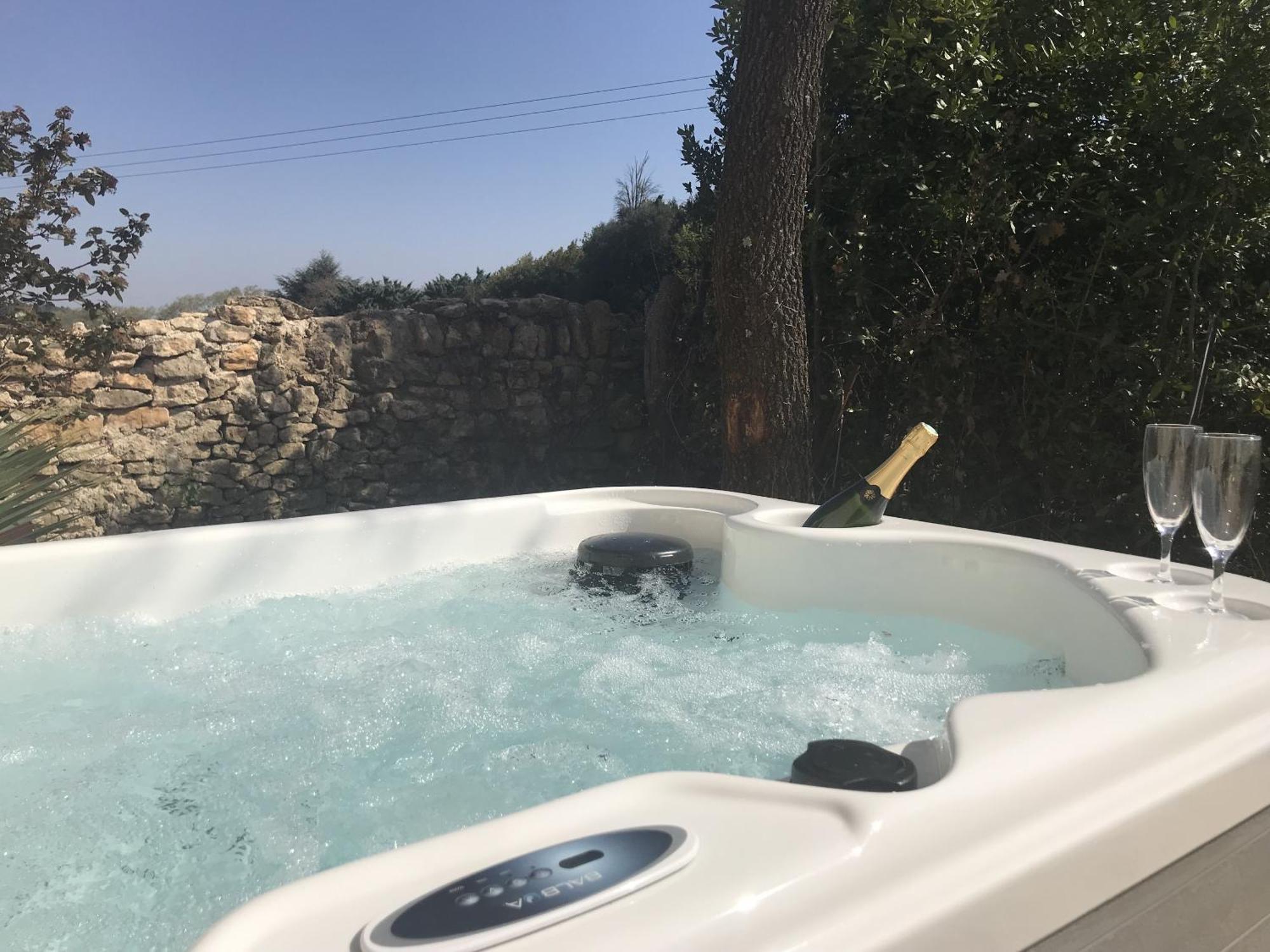 Les Mazets Et Spa D'Uzes Arpaillargues-et-Aureillac 외부 사진